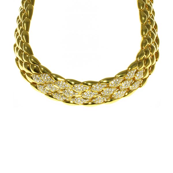 Diamond set gold necklace