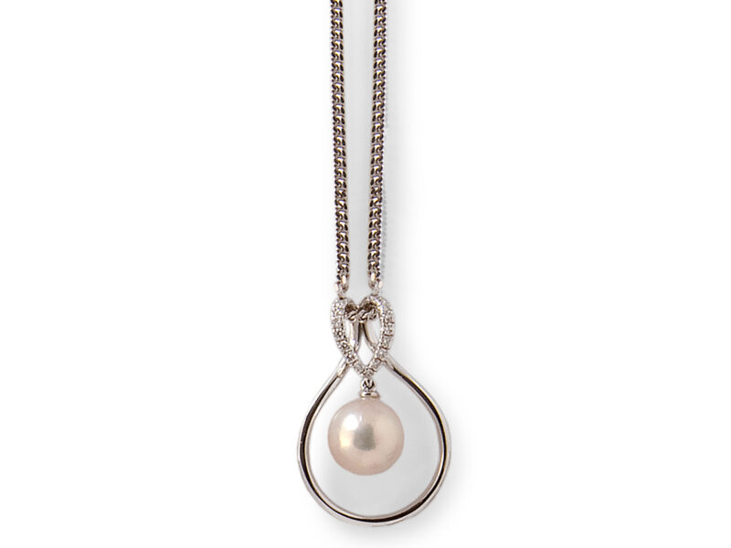 Akoya Cultured Pearl & Diamond Pendant