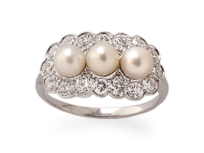 Natural Pearl & Diamond Ring